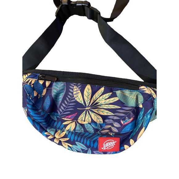 Islander Fanny Waist Pack Used Tropical Pattern - Picture 4 of 11